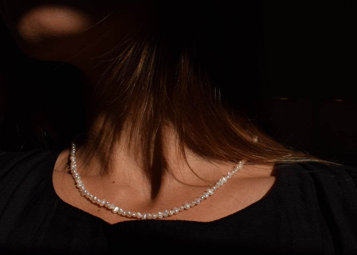 SEA SALT PEARL NECKLACE YELLOW GOLD Miško Jewellery