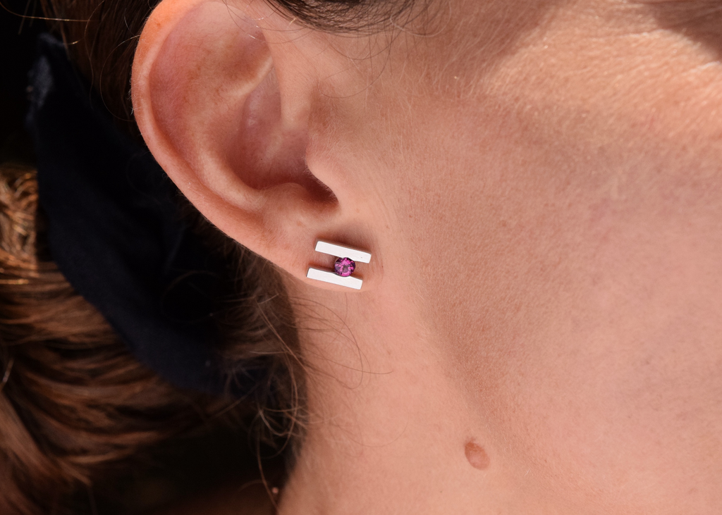 Rhodolite garnet earrings deals